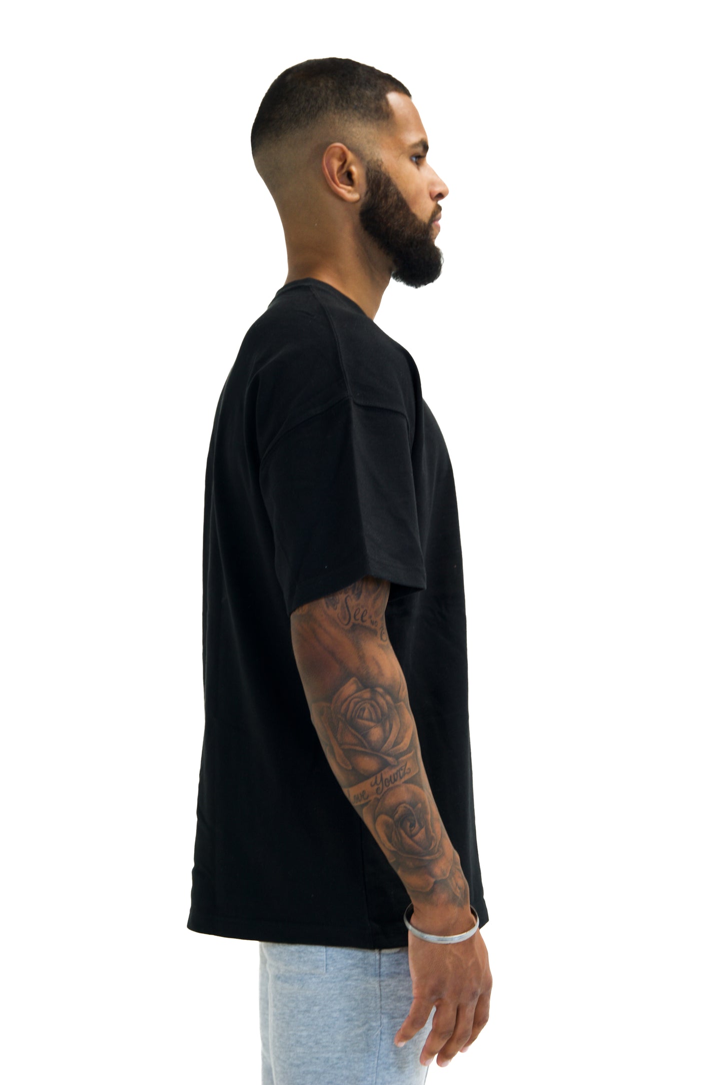 ESSENTIAL OVERSIZED T-SHIRT BLACK