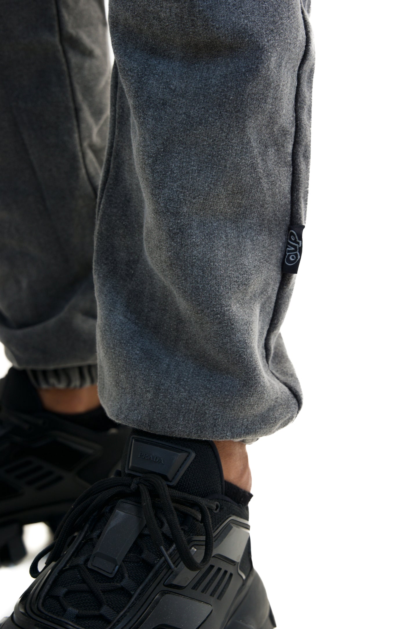 OVERSIZED ESSENTIAL JOGGERS WASHED BLACK